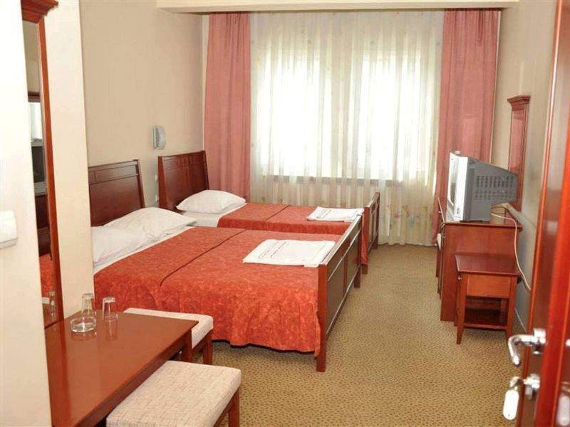 Hotel Atlas Novi Pazar Exterior foto
