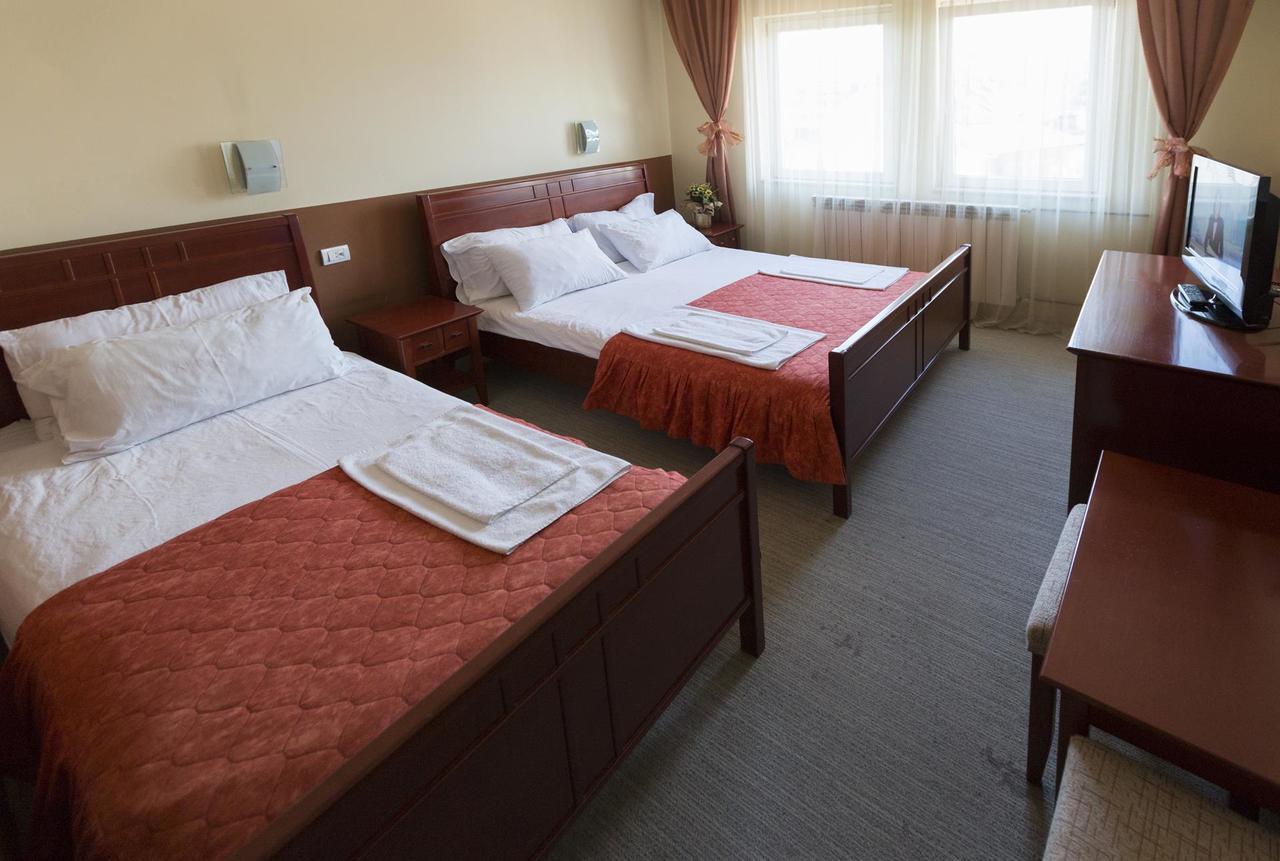 Hotel Atlas Novi Pazar Exterior foto
